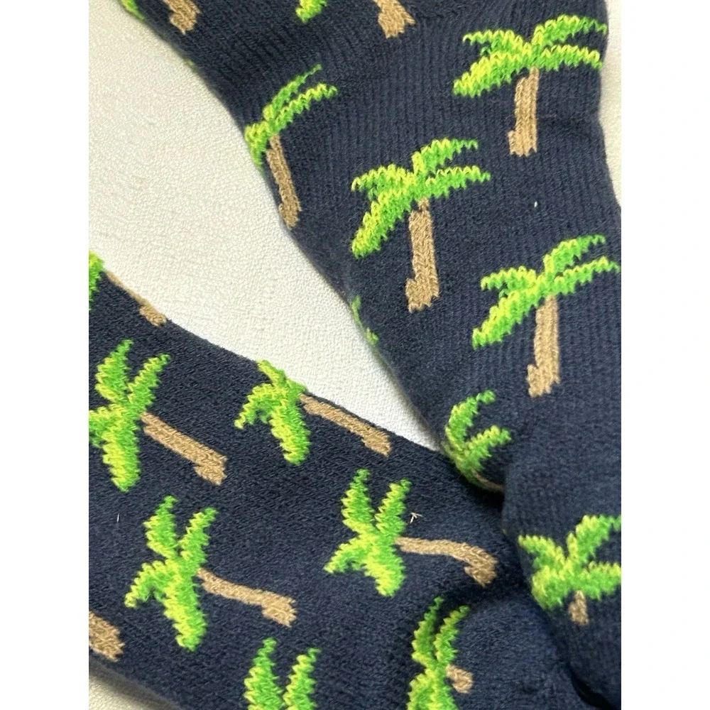 Northeast Outfitters Cozy Cabin Socks Palm Trees‎ Aloe Infused Mens 8-12.5